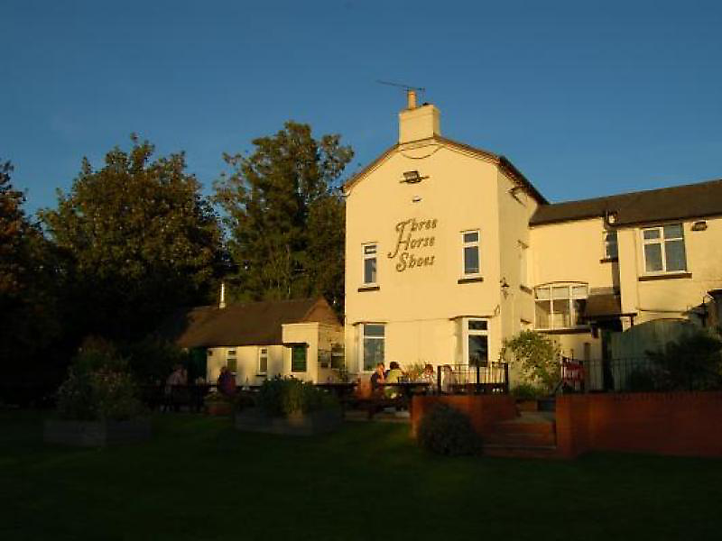150916-three-horseshoes-princethorpe.jpg