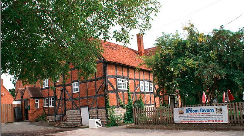 210922-Broom Tavern