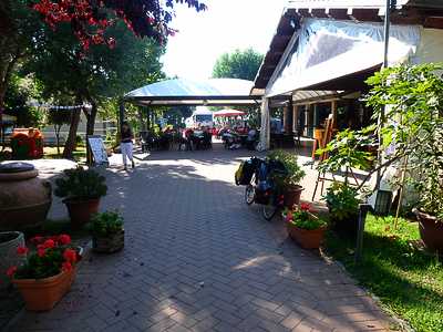 P1040293_400.jpg